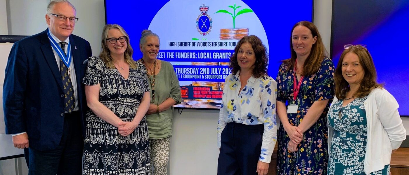 LtoRMaynardBurton,CoralieHudson,LisaParsons,KarenDobson,LauraWise,KM